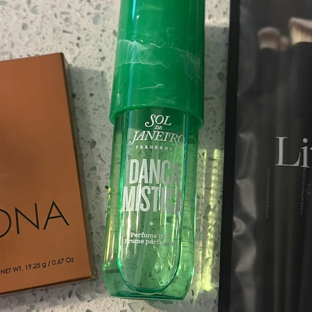 High-End MakeupBundle: Natasha Denona, Il Makiage, Haus Labs,Sol de Janeiro✨$320 - Picture 4 of 9